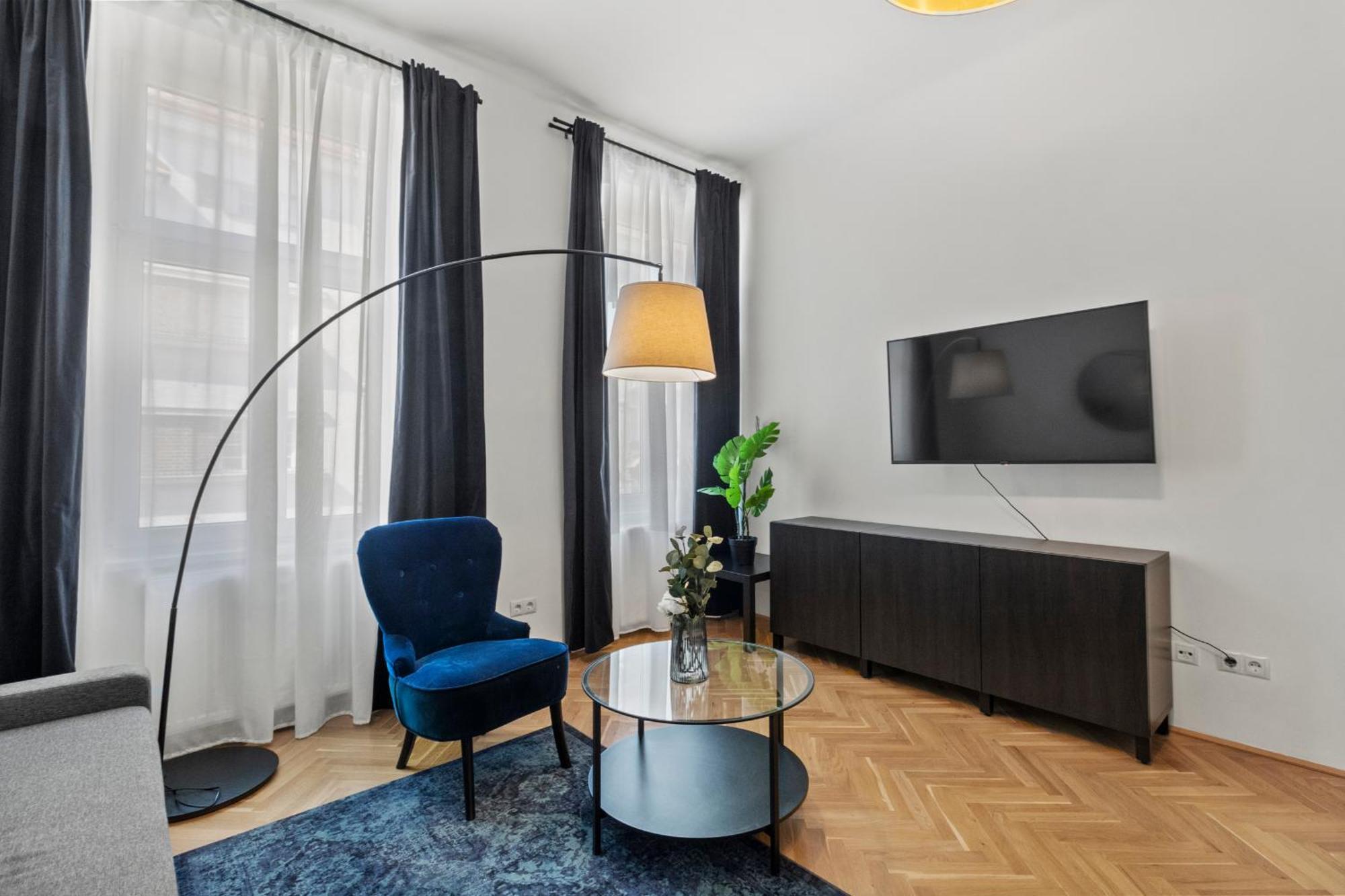 Balcony Apartment, 4 Min To U3 Zipperer Strasse Vídeň Exteriér fotografie