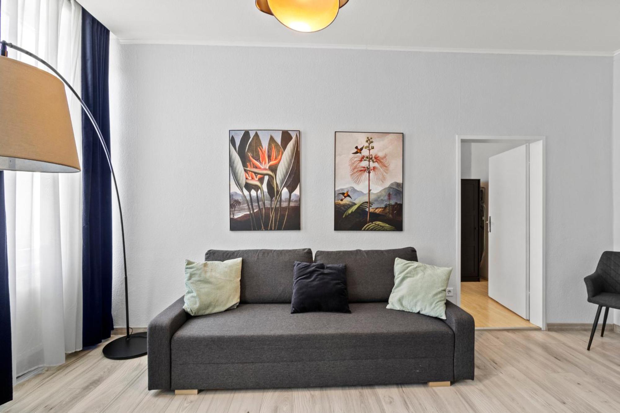 Balcony Apartment, 4 Min To U3 Zipperer Strasse Vídeň Exteriér fotografie
