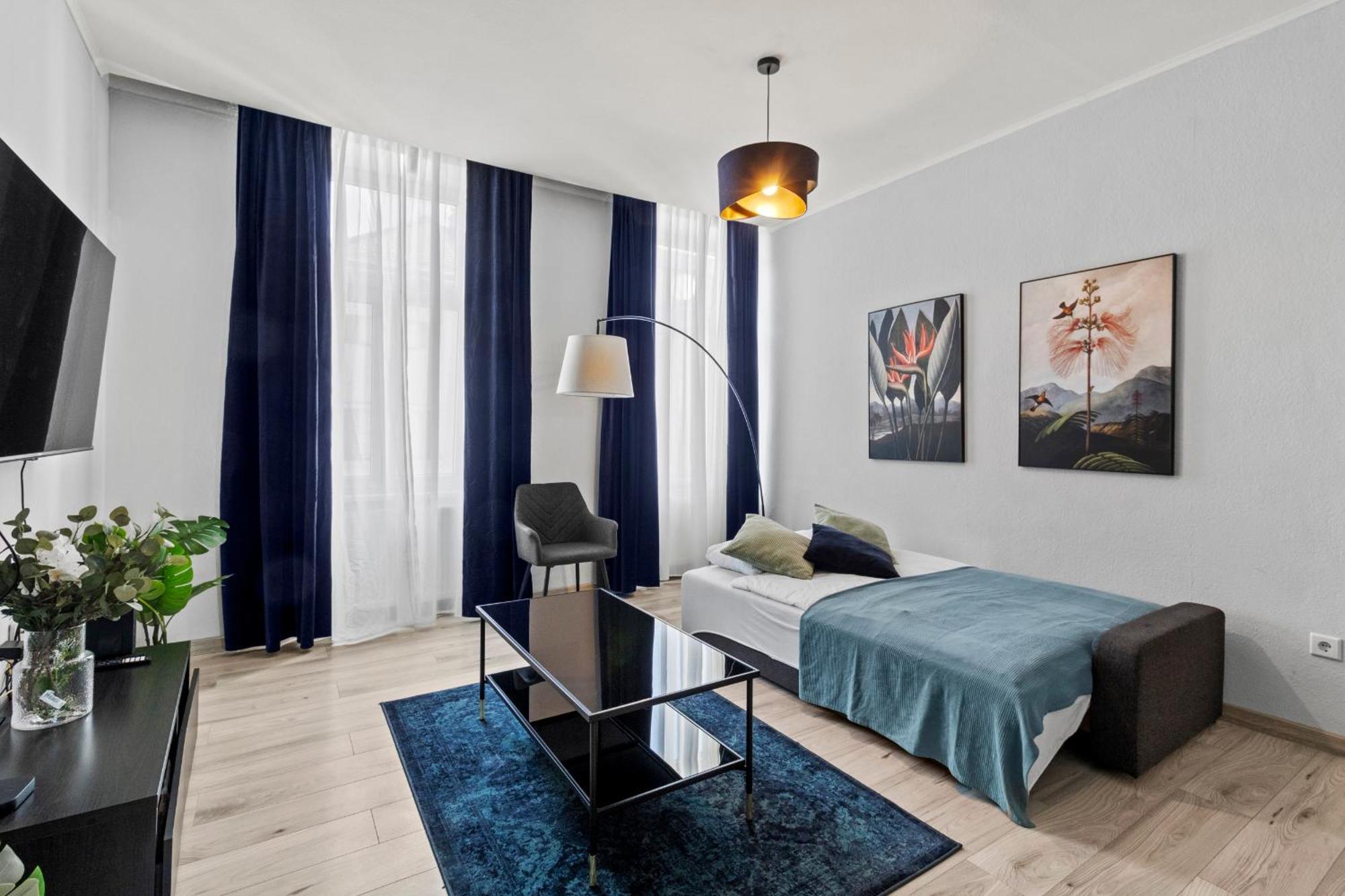 Balcony Apartment, 4 Min To U3 Zipperer Strasse Vídeň Exteriér fotografie